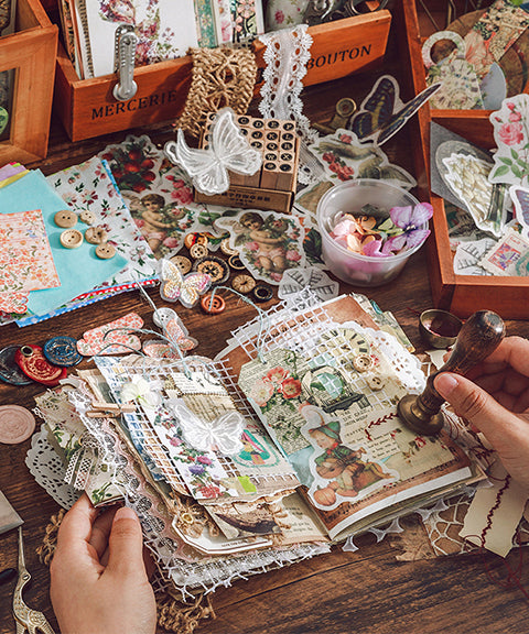 140 Pcs Collect Messenger Stickers & Material Paper Set