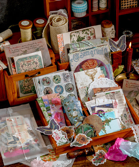 140 Pcs Collect Messenger Stickers & Material Paper Set