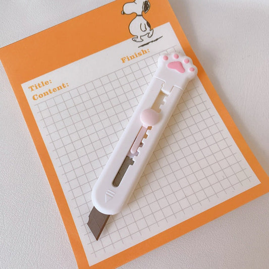Cute Cat Claw Mini Portable Utility Knife Paper Cutter Cutting Paper Razor Blade Office Stationery Material Cutter Letter Envelope Opener Mail Knife School Office Supplies