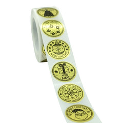 500pcs/roll Rose Gold Merry Christmas Stickers Round Labels Kraft Paper Xmas Gifts Box Labels Decorations New Year Sealing Label Stickers For Party DIY Packaging Stationery Stickers