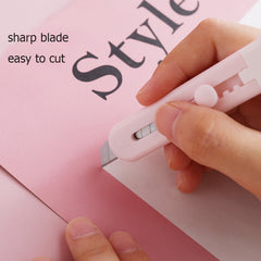 Cute Cat Claw Mini Portable Utility Knife Paper Cutter Cutting Paper Razor Blade Office Stationery Material Cutter Letter Envelope Opener Mail Knife School Office Supplies