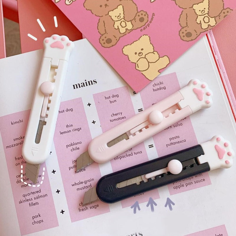  Cute Cat Claw Mini Portable Utility Knife Paper Cutter Cutting Paper Razor Blade Office Stationery Material Cutter Letter Envelope Opener Mail Knife School Office Supplies