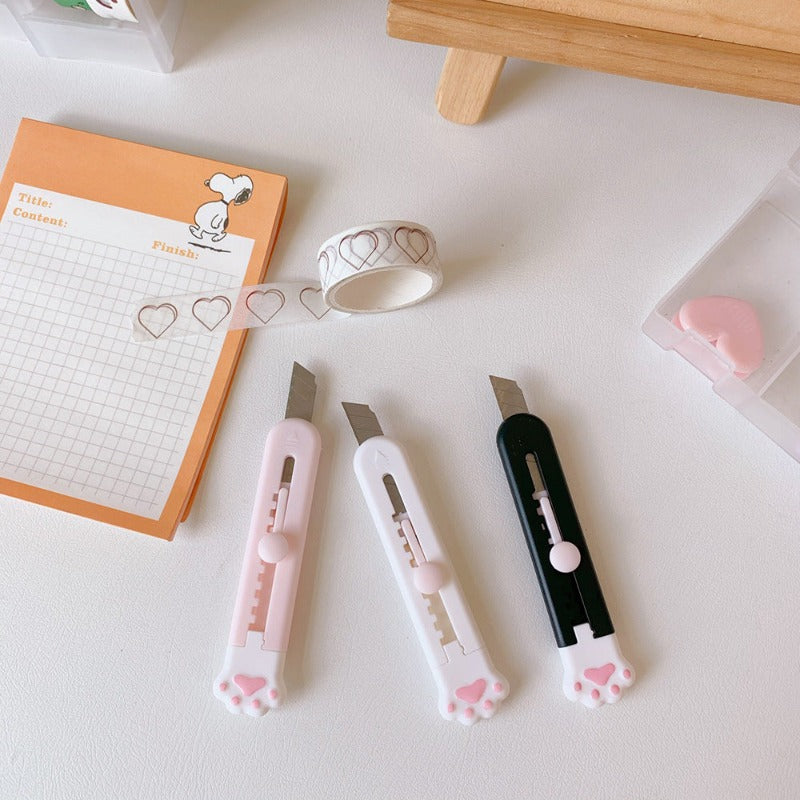  Cute Cat Claw Mini Portable Utility Knife Paper Cutter Cutting Paper Razor Blade Office Stationery Material Cutter Letter Envelope Opener Mail Knife School Office Supplies
